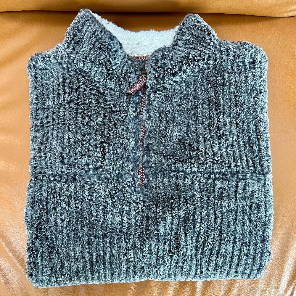 Unisex True Grit Grey Pullover